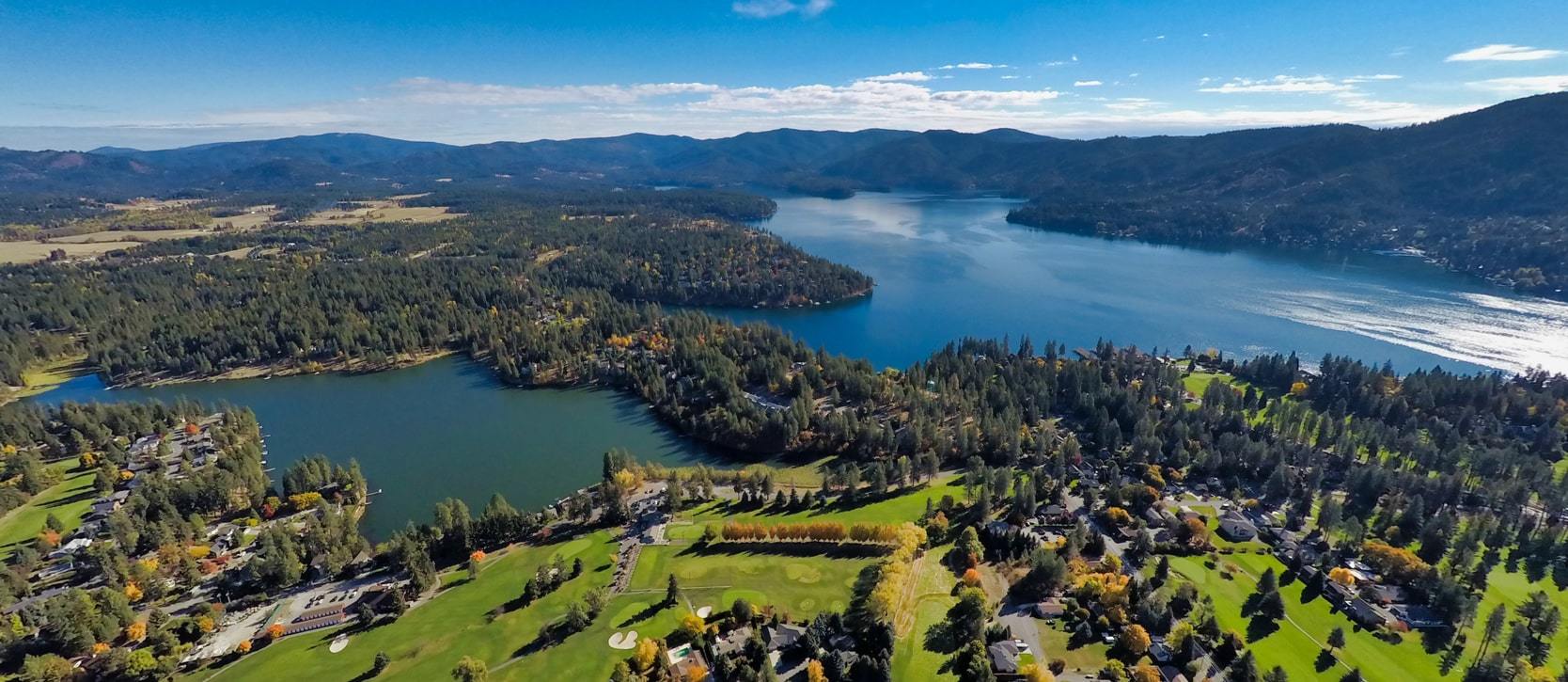 Aerial view of beautiful Lake Hayden Country Club and surrounding homes for sale 